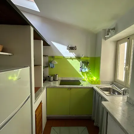 別荘 La Tisbe, Casa Nel Borgo Medievale Di カステルヌオーヴォ・マグラ