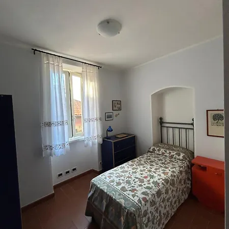 La Tisbe, Casa Nel Borgo Medievale Di Hébergement de vacances Castelnuovo Magra