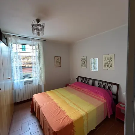 Hébergement de vacances La Tisbe, Casa Nel Borgo Medievale Di Castelnuovo Magra