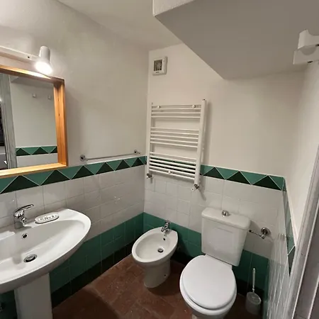 La Tisbe, Casa Nel Borgo Medievale Di *