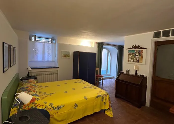 La Tisbe, Casa Nel Borgo Medievale Di * Castelnuovo Magra