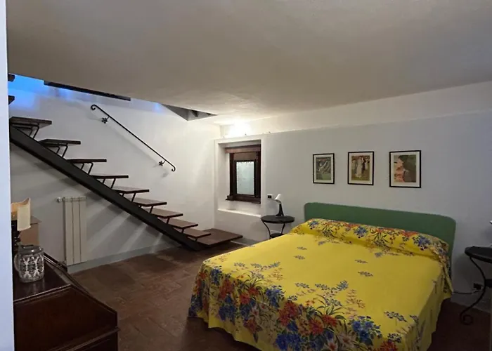 Ferienhaus La Tisbe, Casa Nel Borgo Medievale Di